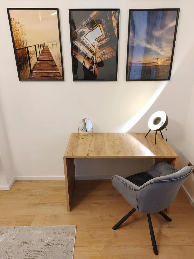 Square 16 Apartman - Absolutely Central Location With Self Check In Σζομπαθέλι Εξωτερικό φωτογραφία